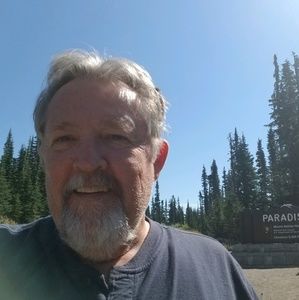 Meet your Posher, Marc